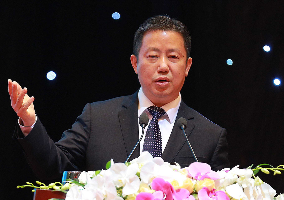  参加会议的一位演讲者。（图片来源：越通社）