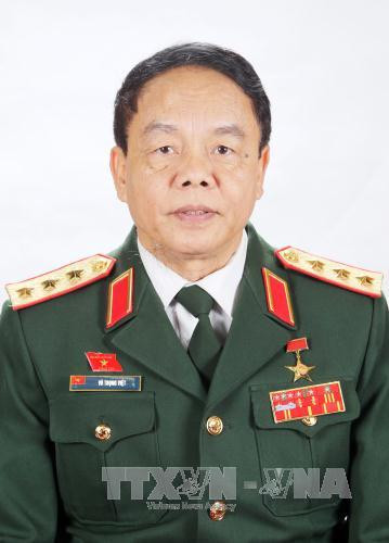 越共中央委员、国会常委委员、国防部副部长武仲越上将以458个赞成票当选第十三届国会国防与安全委员会主任。