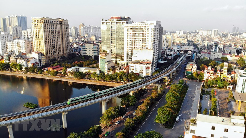 试运行与验收阶段结束后，该项目正式投运之前必须接受系统安全评估并获得安全认证，通过国家验收，获得工程完工证明书，提请河内市人民委员会准许吉灵—河东线项目投入运行等。图自越通社