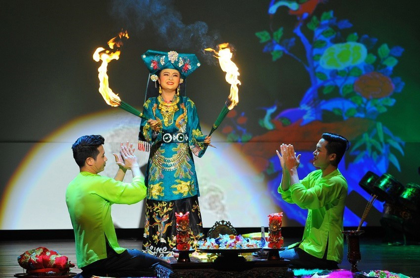 越南三府祀母信仰被联合国教科文组织列入《人类非物质文化遗产代表作名录》。（图片来源：越通社）