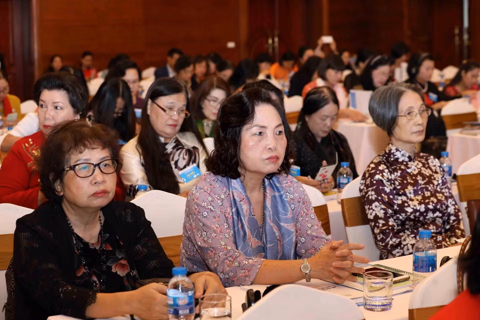 参加会议的代表。（图片来源：越通社）