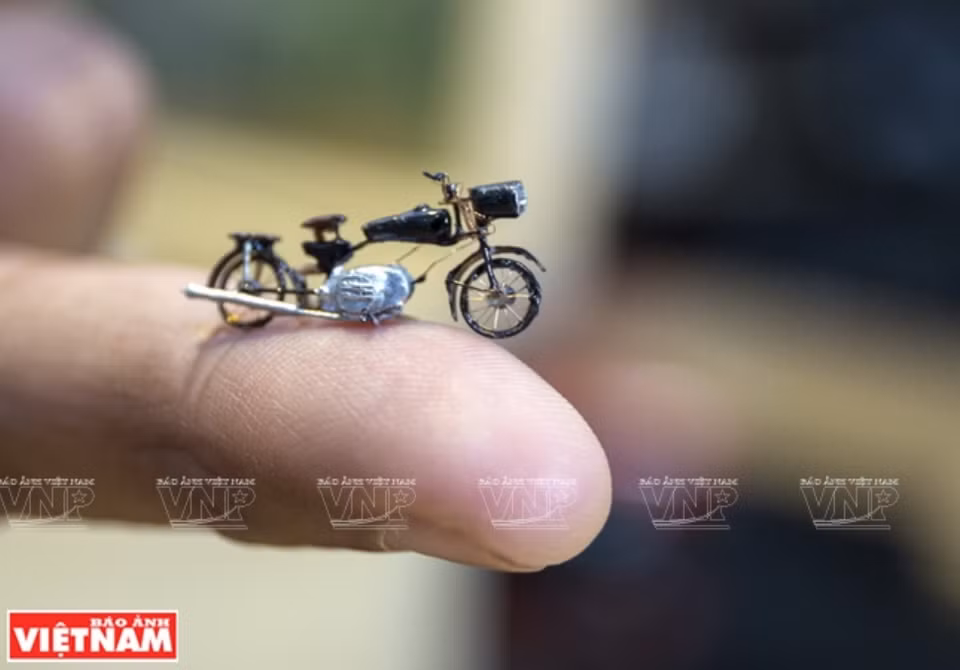 令人难以置信的微型艺术品。图自《越南画报》