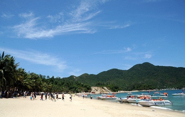 占婆岛以优美的风景和友善的居民让游客流连忘返。图自越南人民报