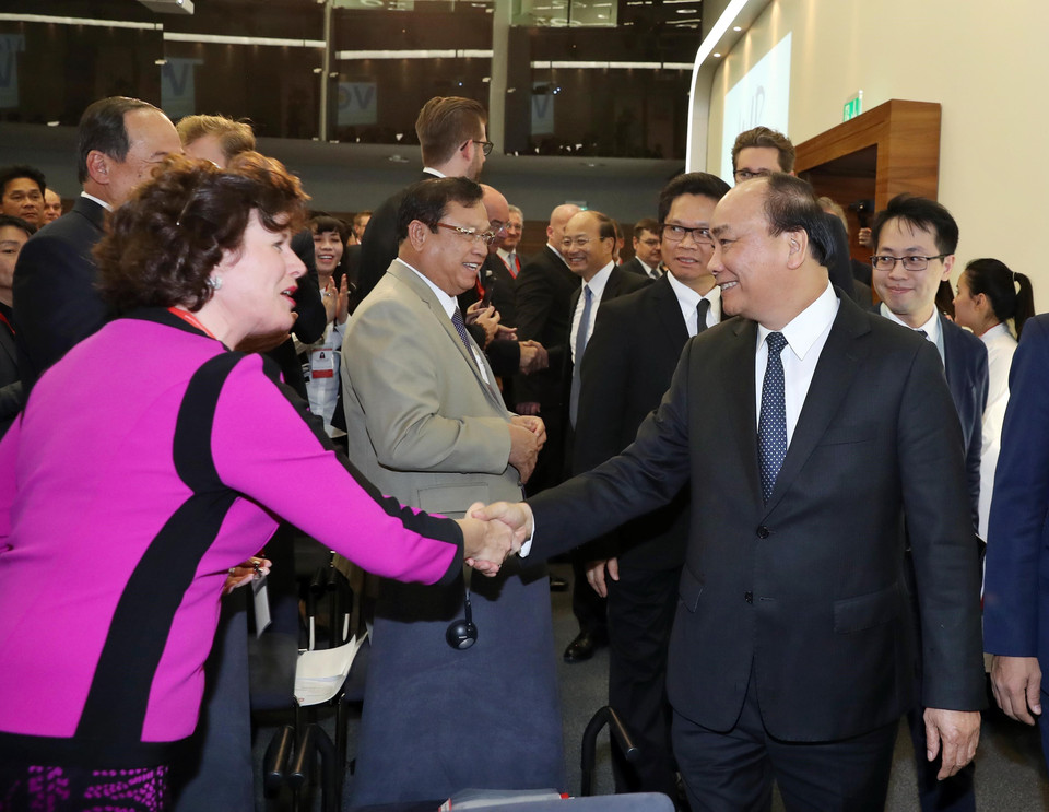 阮春福前来出席出席越奥企业论坛。越通社记者 统一 摄