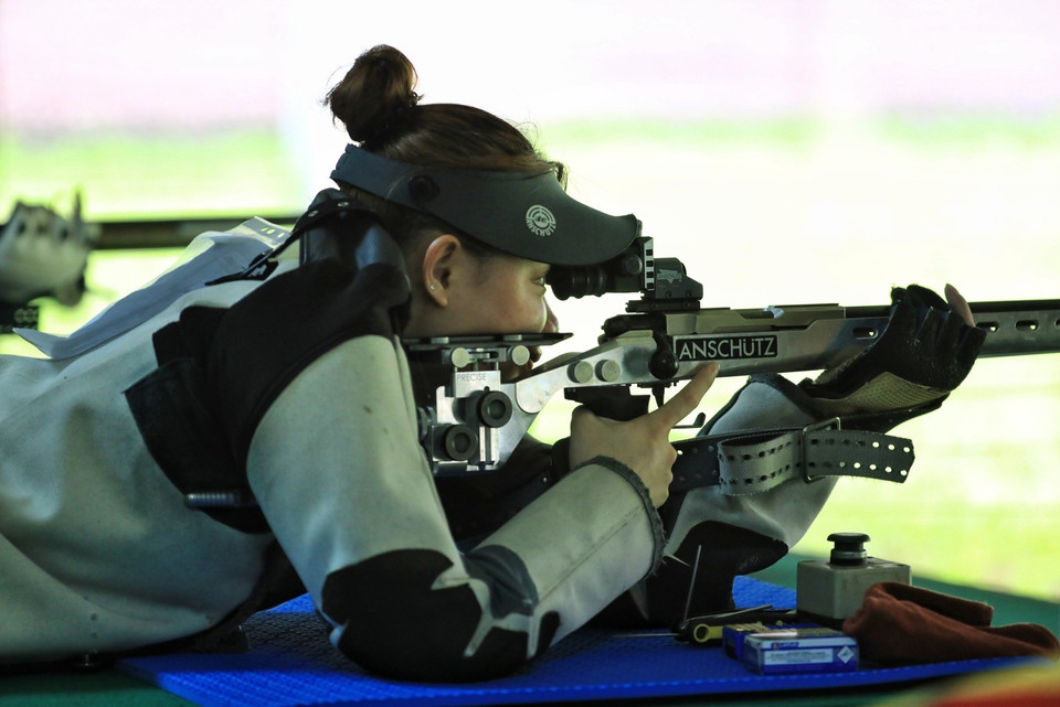 此次竞赛吸引诸多年轻射手参加。图自越通社