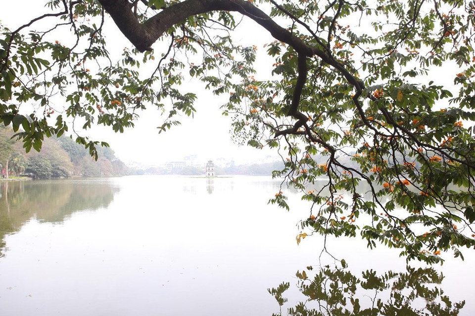 三月份的还剑湖风景如画，堪称一年里最美的时候。越通社记者 英俊 摄