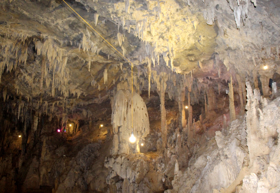 天门洞的原始之美。越通社记者 功宣 摄