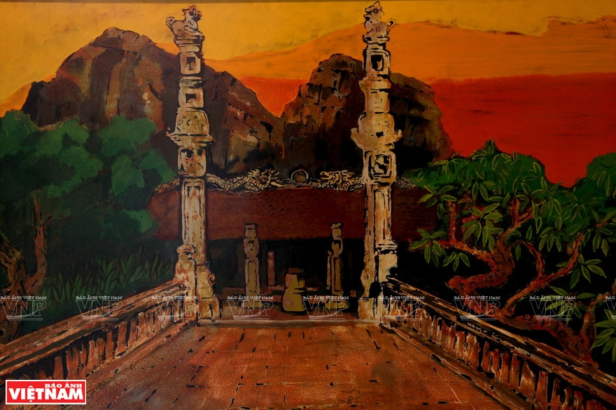  夏泰手工艺村的磨漆产品。图自越通社