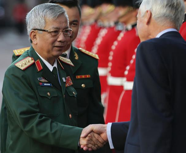 由越南国防部副部长阮志咏上将率领的越南国防部代表团2016年9月8日在英国伦敦出席联合国维和部长级会议。越通社发