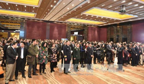 越中建交66周年庆祝典礼吸引众多大使馆干部、人员、旅华越桥以及中国和国际朋友参加。（图片来源：越通社）