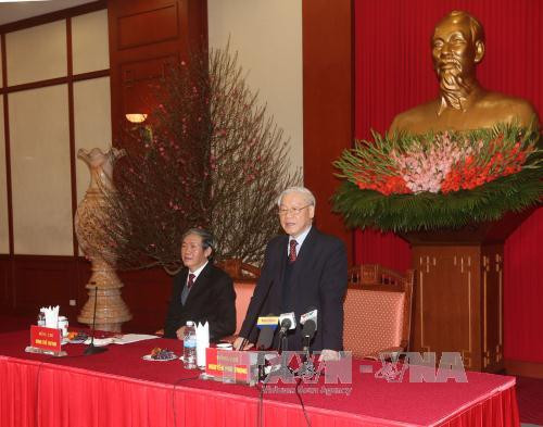  阮富仲总书记在见面会上发表讲话。（图片来源：越通社）