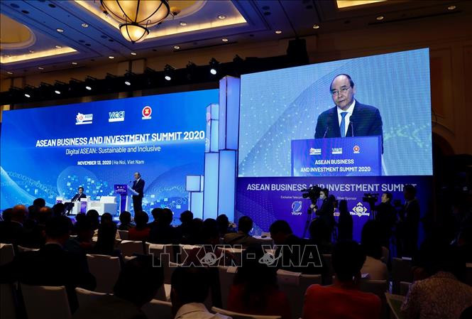 东盟商务与投资峰会是第37届东盟峰会框架内举行的活动之一。图自越通社