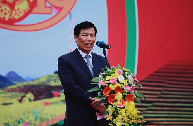 越南文化体育旅游部部长阮玉善在开幕式上发表讲话。图自越通社