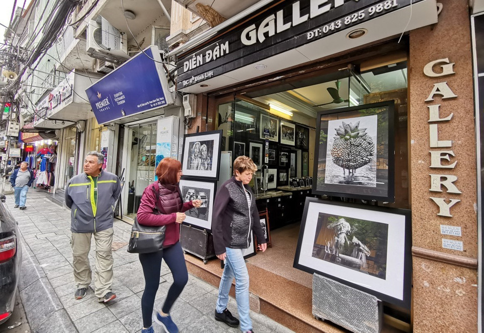 河内市吸引众多国际游客前来观光。图自越通社