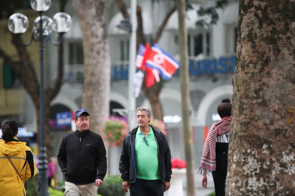 河内市吸引众多国际游客前来观光。图自越通社