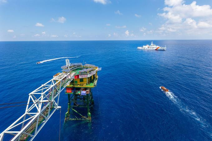 河内市河清俄在DK1-14高脚屋拍摄的《交通》荣获鼓励奖。