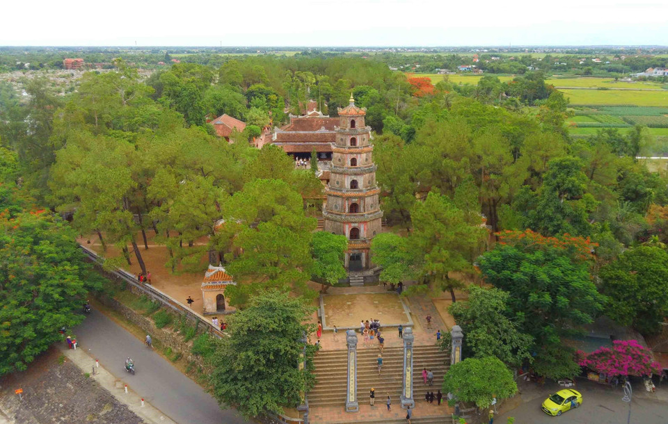 天姥寺全景。越通社记者 日英 摄