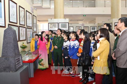 本次展会吸引众多参观者前来参观。