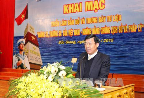 北江省人民委员会副主席杨文泰在开幕式上发表讲话。