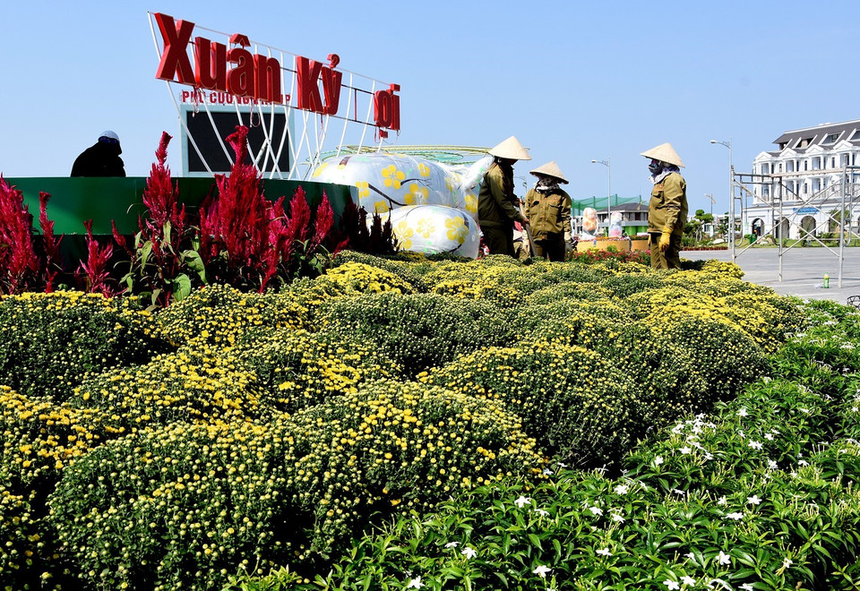 坚江省迪石市欢度2019年己亥春节年。图自越通社