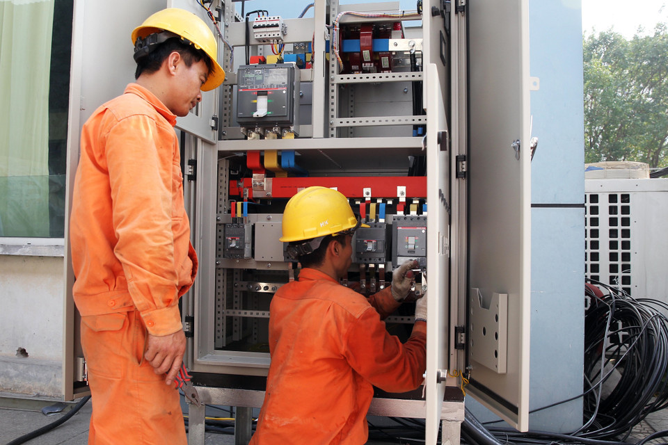 美朝领导人第二次会晤新闻中心的筹备及设备安装工作正在进行中。越通社记者 林庆 摄