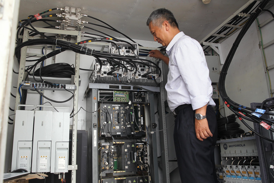 美朝领导人第二次会晤新闻中心的筹备及设备安装工作正在进行中。越通社记者 林庆 摄