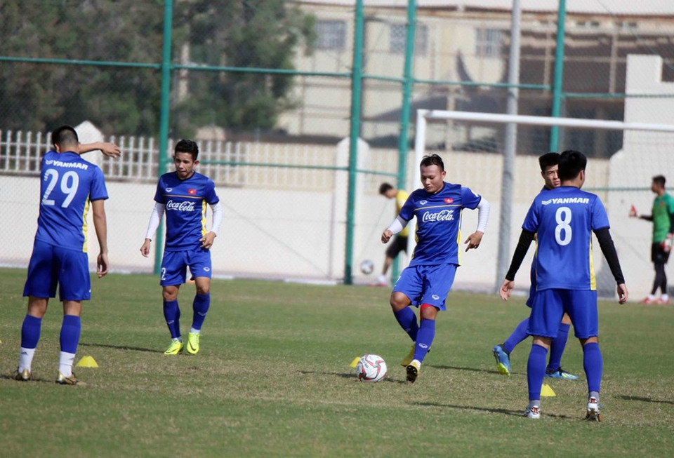 越南国足队为2019年亚洲杯备赛进行训练。图自越南足球协会