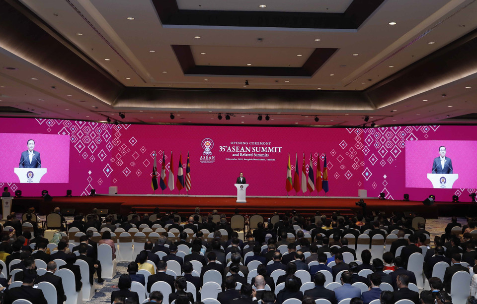 第35届东盟峰会开幕式场景。越通社记者 统一 摄