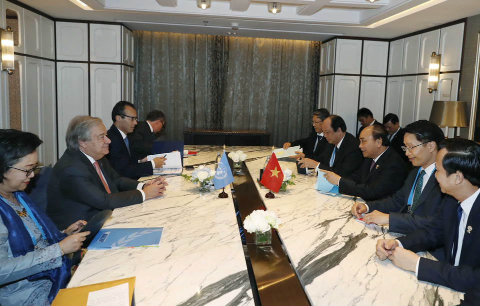 11月2日，越南政府总理阮春福会见了联合国秘书长安东尼奥·古特雷斯。越通社记者 统一 摄