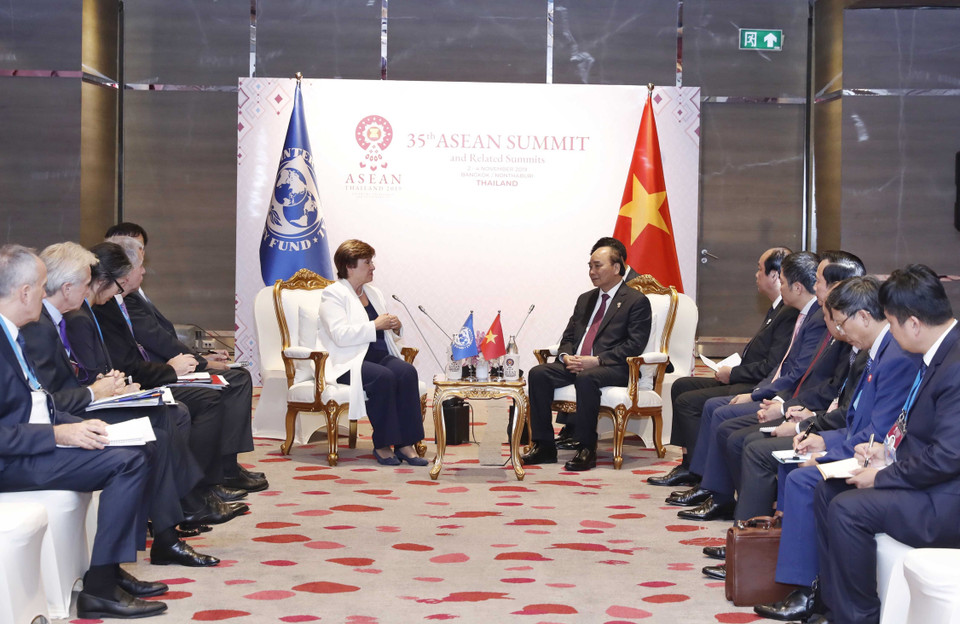 11月3日下午，阮春福会见国际货币基金组织总裁克里斯塔利娜·格奥尔基耶娃。越通社记者 统一 摄