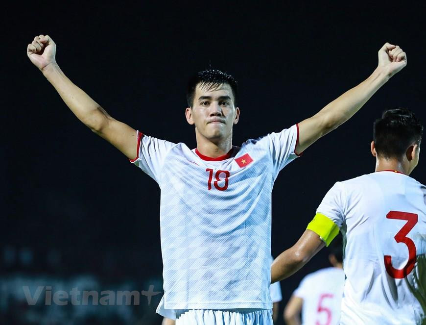 第60分，球员进灵进球，越南队3比0领先。图自越通社