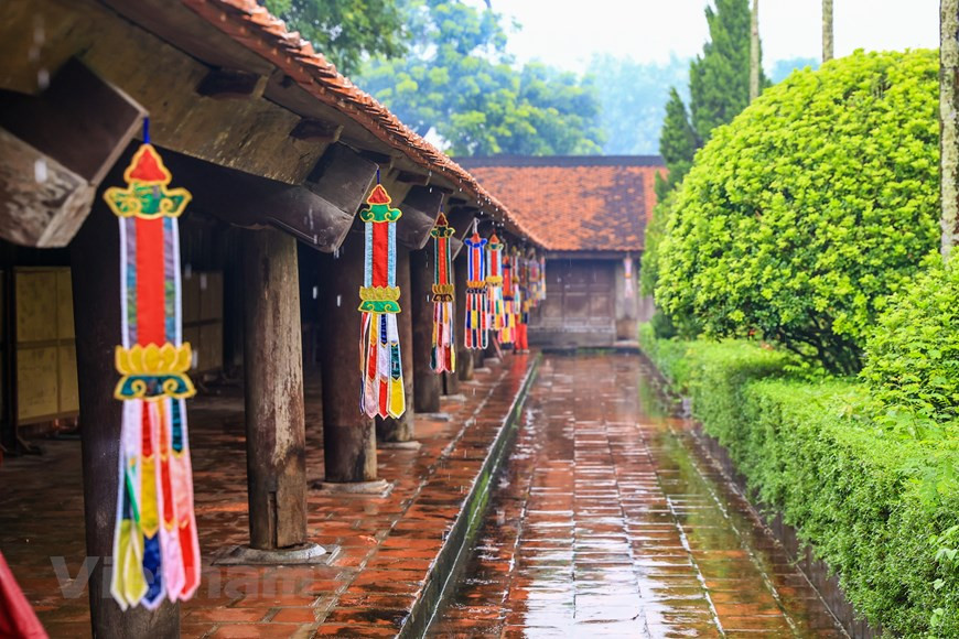 神光寺 建筑工程以铁力木为主要材料，全部都不使用钉子固定，而利用凹凸对拼连接木质构件，迄今还是坚固无损。图自Vietnam+