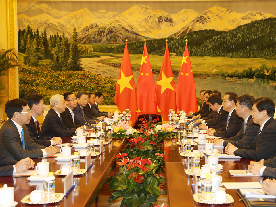 阮富仲总书记会见中国国务院总理李克强。（图片来源：越通社）