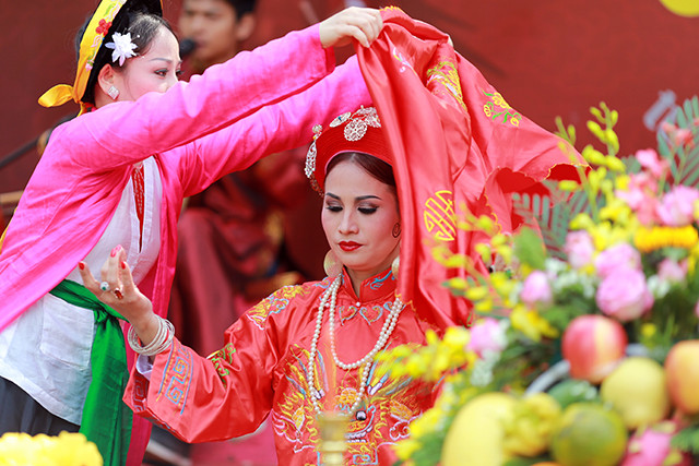 越南三府祀母信仰表演空间（图片来源：人民报）