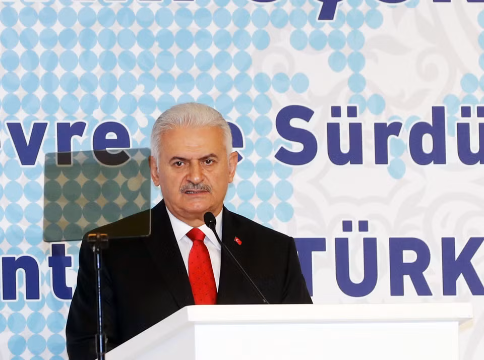 土耳其议会议长比纳利·耶尔德勒姆（Binali Yidirim）在会议上发表讲话。越通社记者 仲德 摄