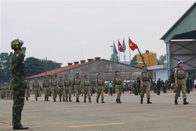 越南赴南苏丹维和医疗队出征仪式在胡志明市举行。越通社记者春区 摄