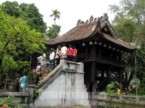 独柱寺是河内千年文献的文化象征。