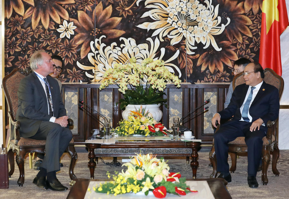 阮春福会见英荷跨国消费品公司联合利华（Unilever）总裁保罗·波尔曼。 越通社记者 统一 摄
