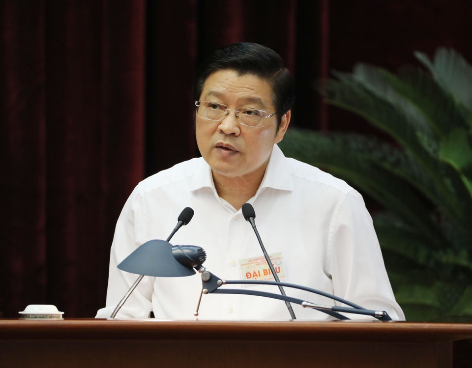 越共中央书记处书记、中央内政部部长、中央反腐败指导委员会常务副主任潘廷镯在会上发表讲话。越通社记者 芳华 摄