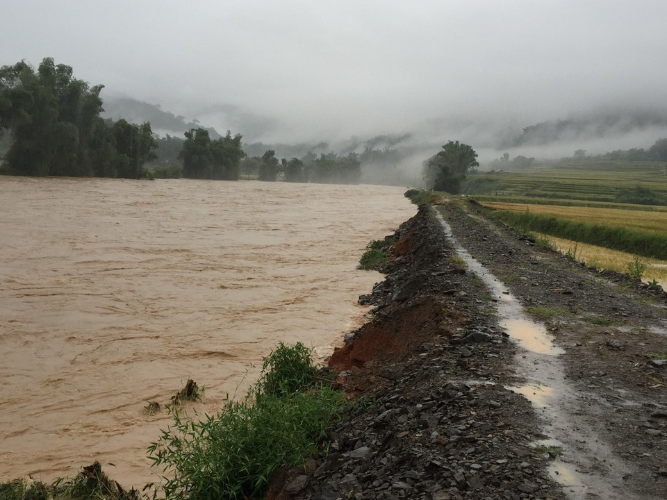 老街省多条道路受损。越通社记者 香秋 摄