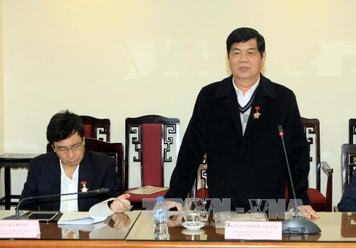 西南部地区事务指导委员会常务副主任阮风光在会上发表讲话。（图片来源：越通社）