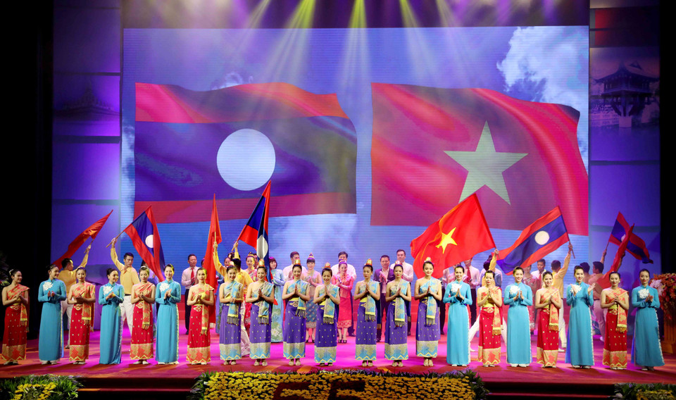 在庆祝典礼上的文艺表演节目。越通社记者 芳花 摄