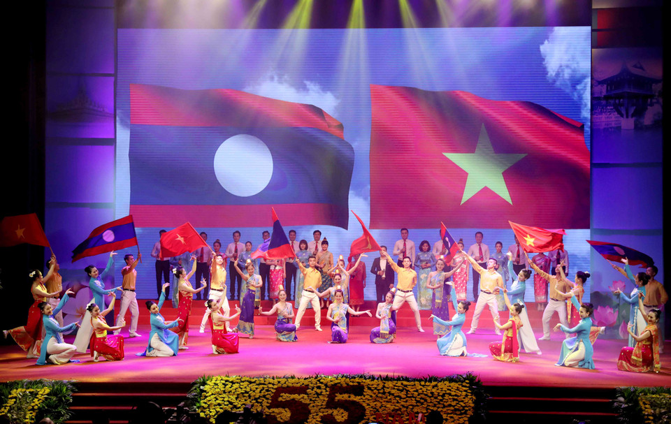 在庆祝典礼上的文艺表演节目。越通社记者 芳花 摄