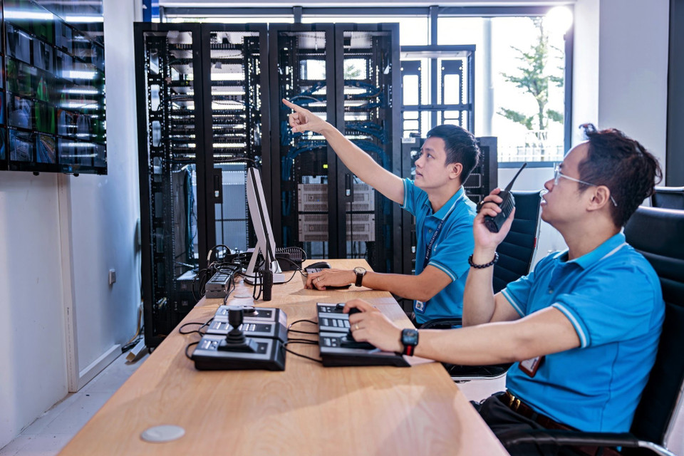 VNPT第8个数据中心配备最现代化的6层安全监控系统。图自越通社