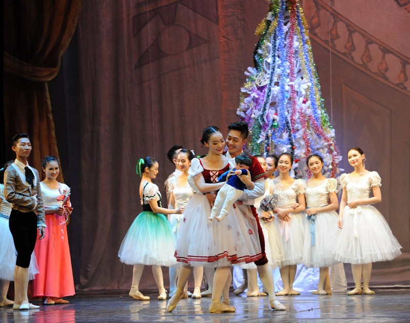 （图片来源：越南《人民报》）