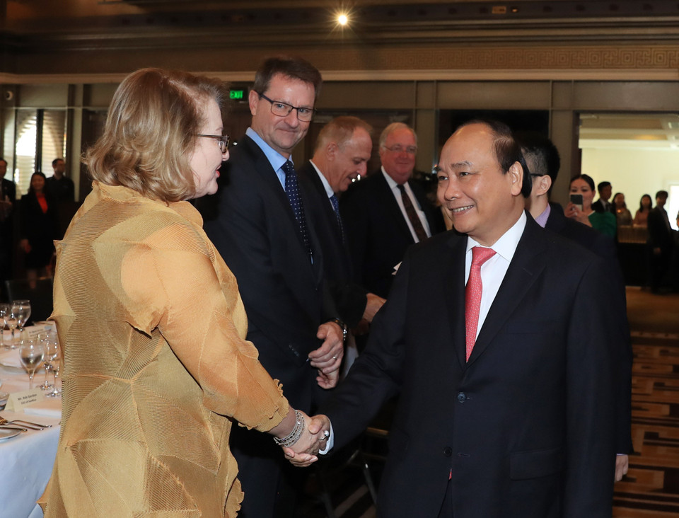 越南政府总理阮春福会见澳大利亚企业领导代表。越通社记者 统一 摄