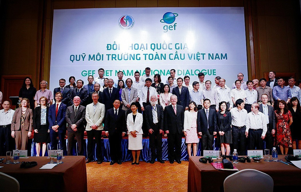 与会代表合影。越通社记者 仲达 摄