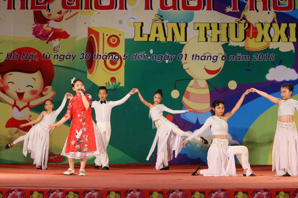 第21届越南童话节开幕式文艺表演。越通社记者 青松 摄