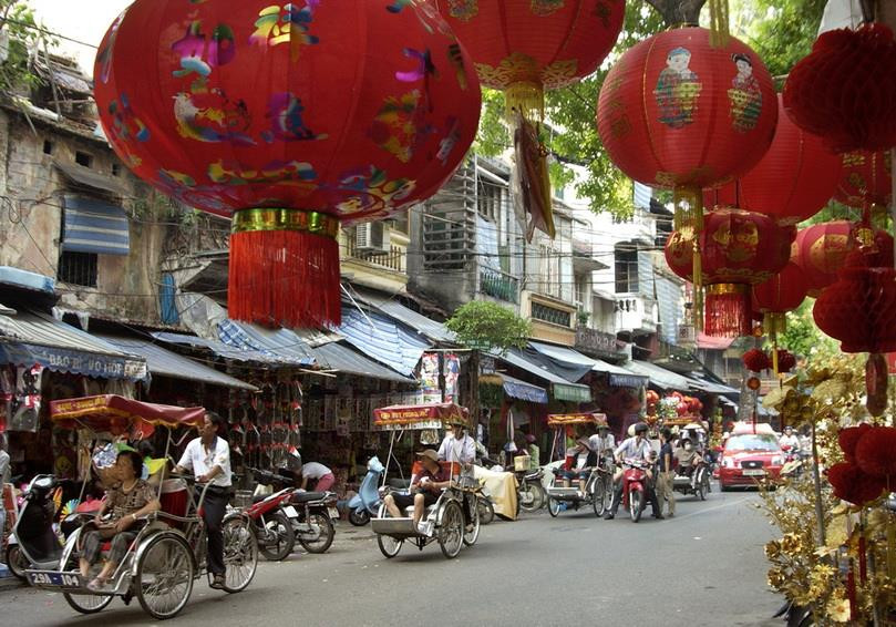 行马街。图自越通社