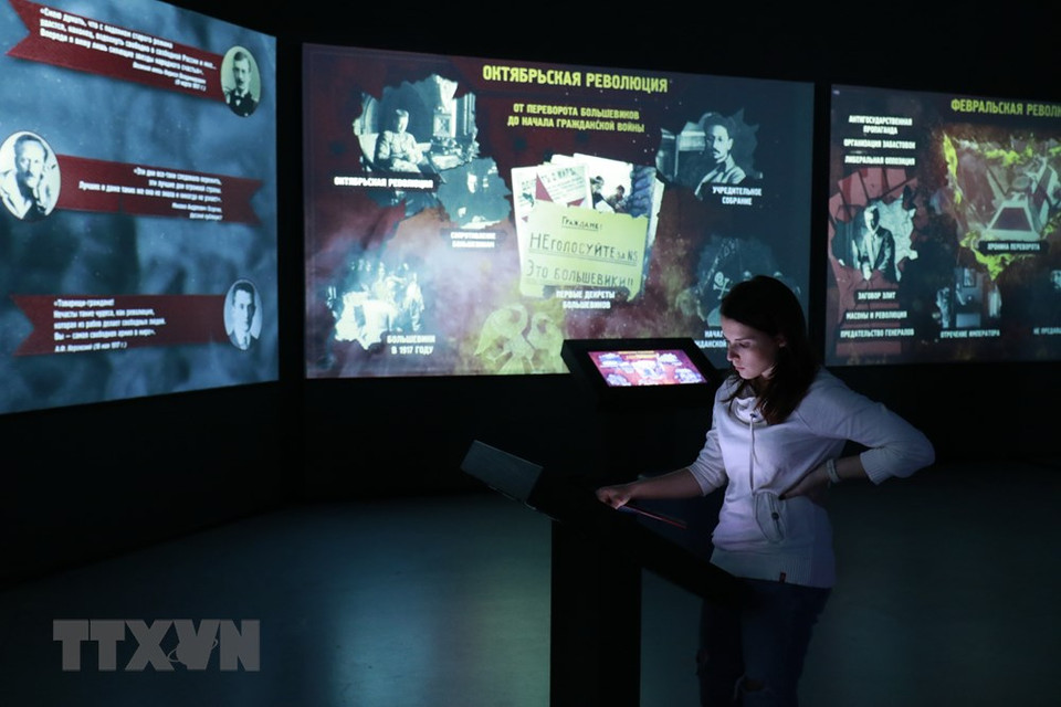 该博物馆设有 900件多媒体设备以及 3D互动系统，向参观者介绍俄罗斯国家从古至今的历史。越通社记者 陈孝 摄